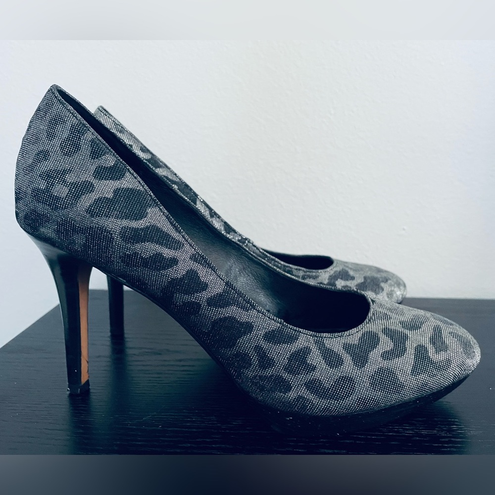 Donald J Pliner charcoal metallic/black leopard  heels. 9.5